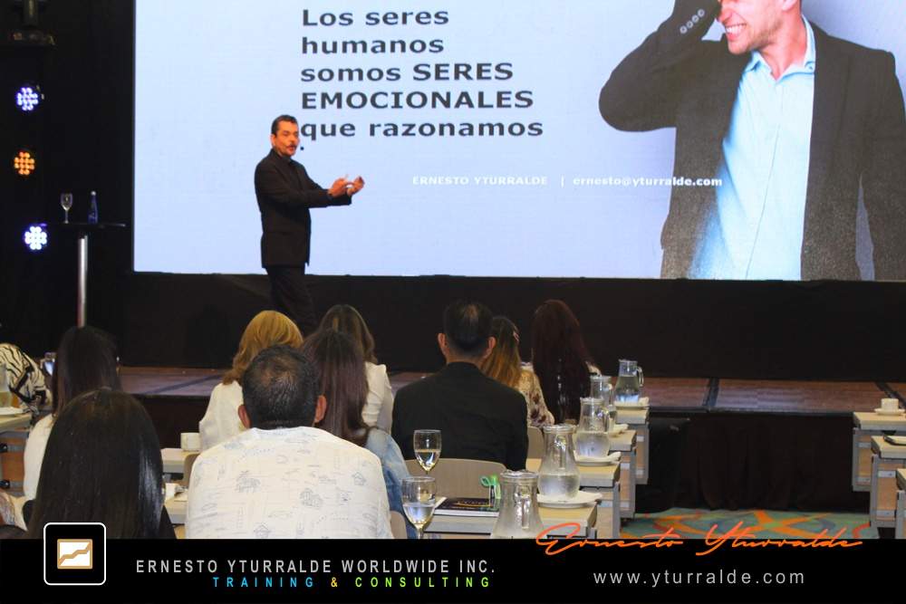 Charlas Motivacionales, Conferencias Online con Ernesto Yturralde, Speaker